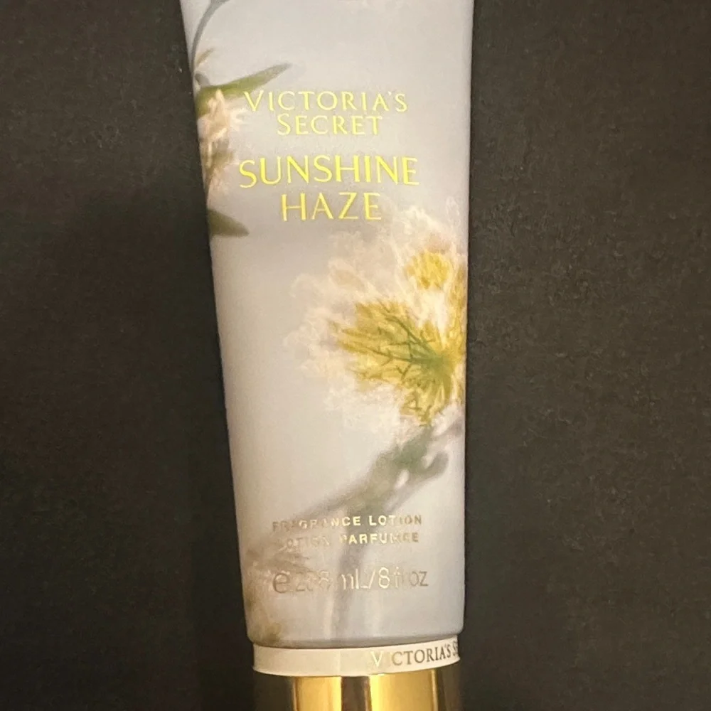 Victoria's Secret Sunshine Haze Lotion with Gold Cap
